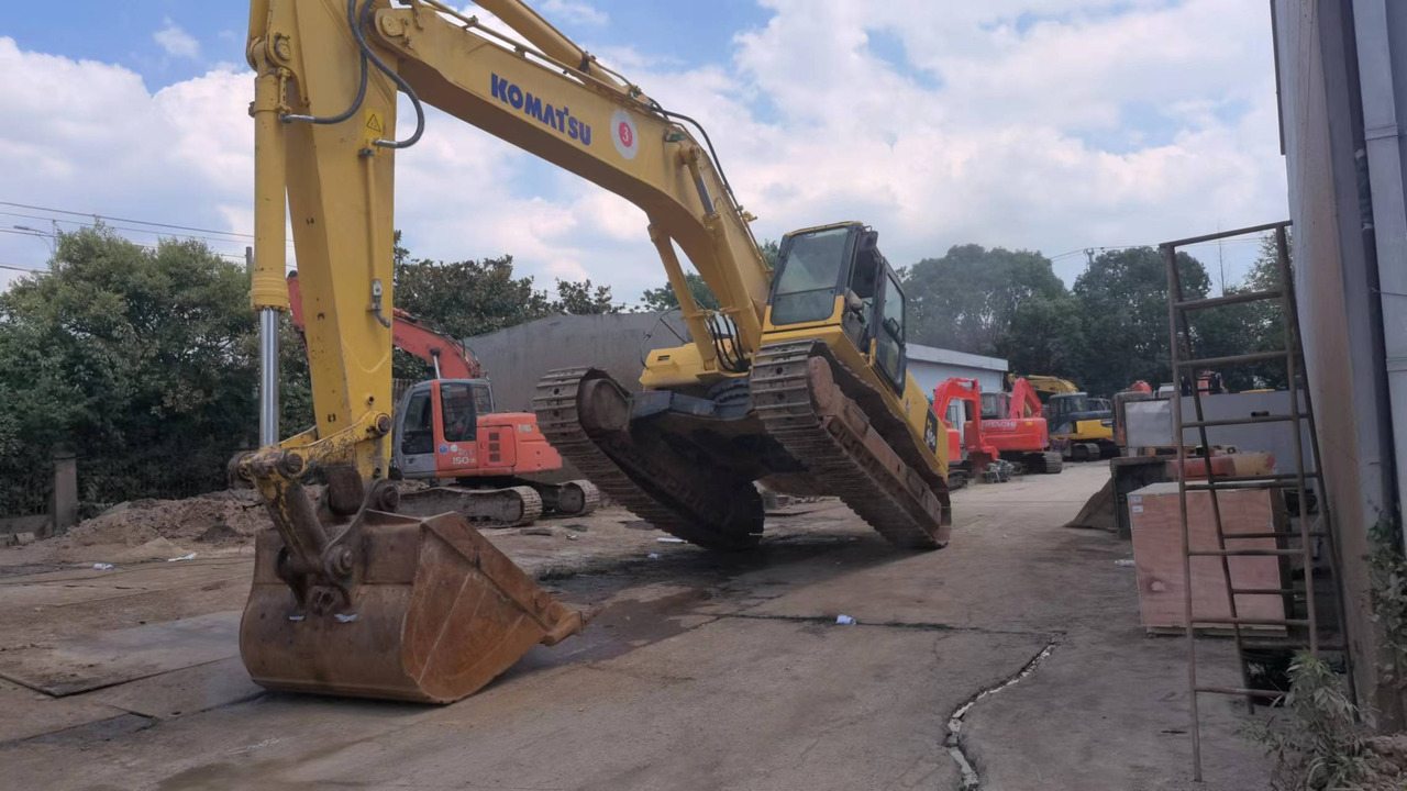 KOMATSU PC450-8-excavator - Kāpurķēžu ekskavators: foto 5 KOMATSU PC450-8-excavator - Kāpurķēžu ekskavators: foto 5