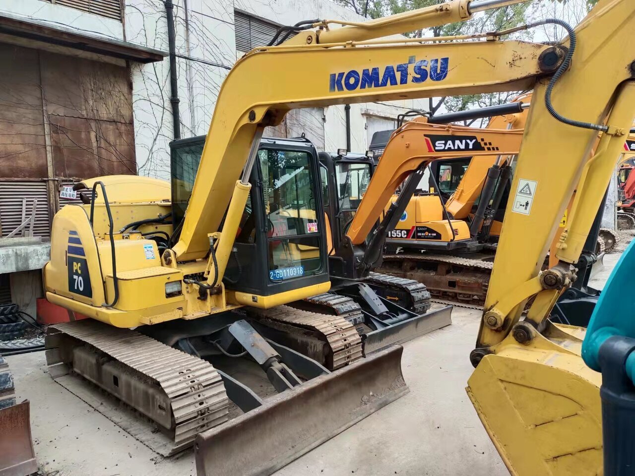 KOMATSU PC70 - Mini-ekskavators: foto 1 KOMATSU PC70 - Mini-ekskavators: foto 1