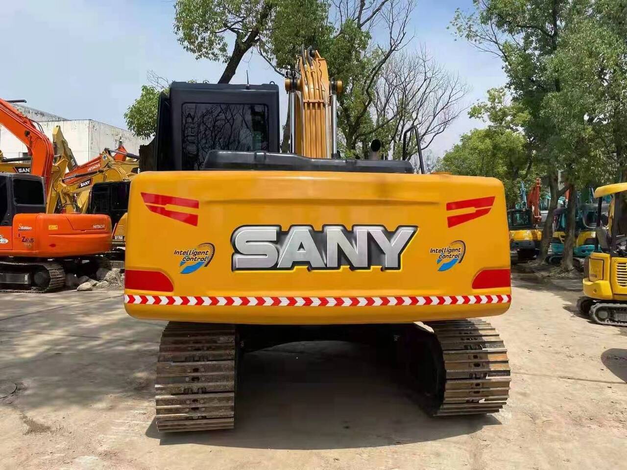 SANY SY135C - Kāpurķēžu ekskavators: foto 4 SANY SY135C - Kāpurķēžu ekskavators: foto 4