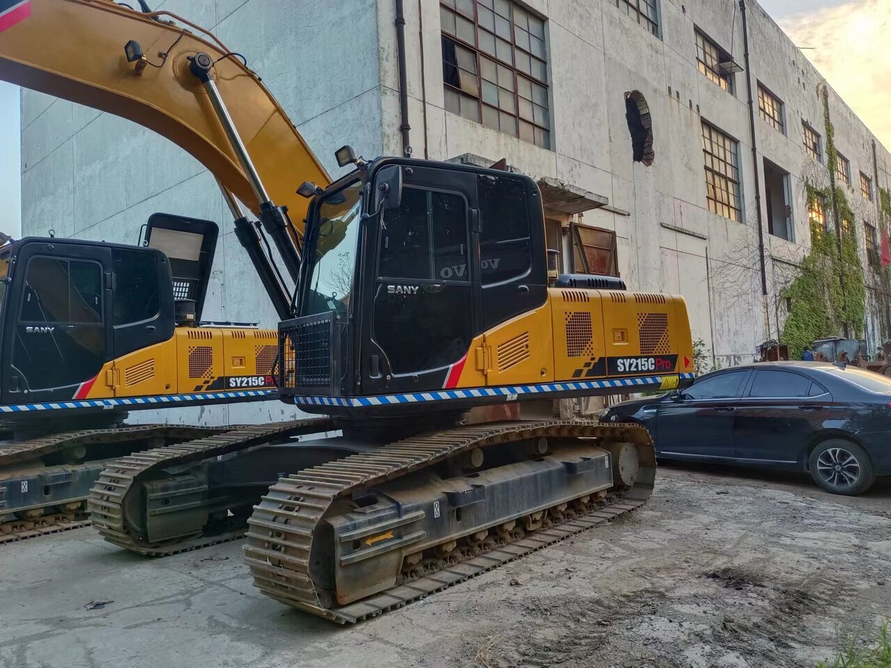 SANY SY215C - Kāpurķēžu ekskavators: foto 1 SANY SY215C - Kāpurķēžu ekskavators: foto 1