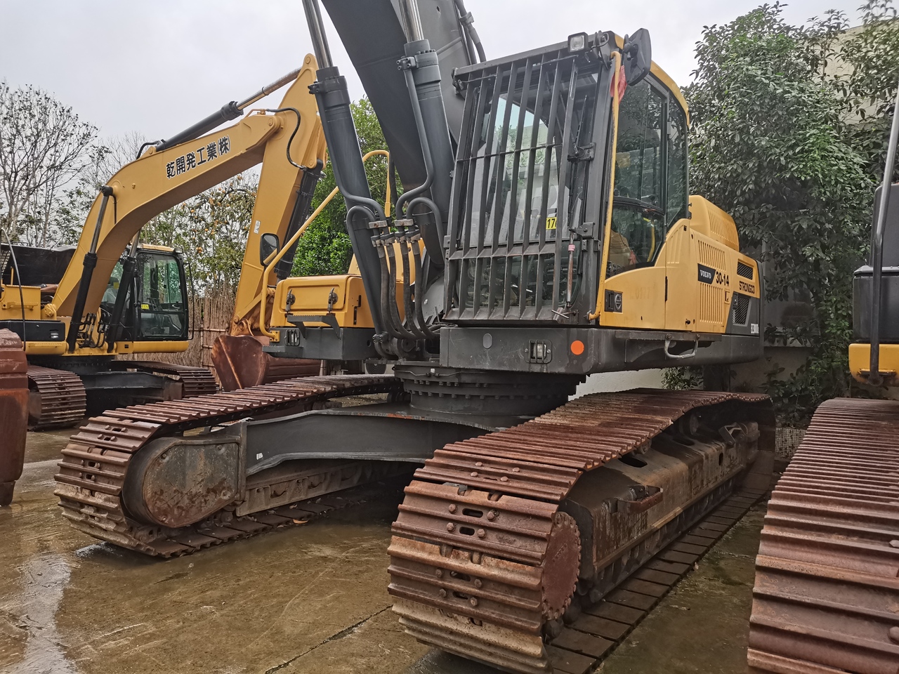 VOLVO EC380DL-excavator - Kāpurķēžu ekskavators: foto 4 VOLVO EC380DL-excavator - Kāpurķēžu ekskavators: foto 4