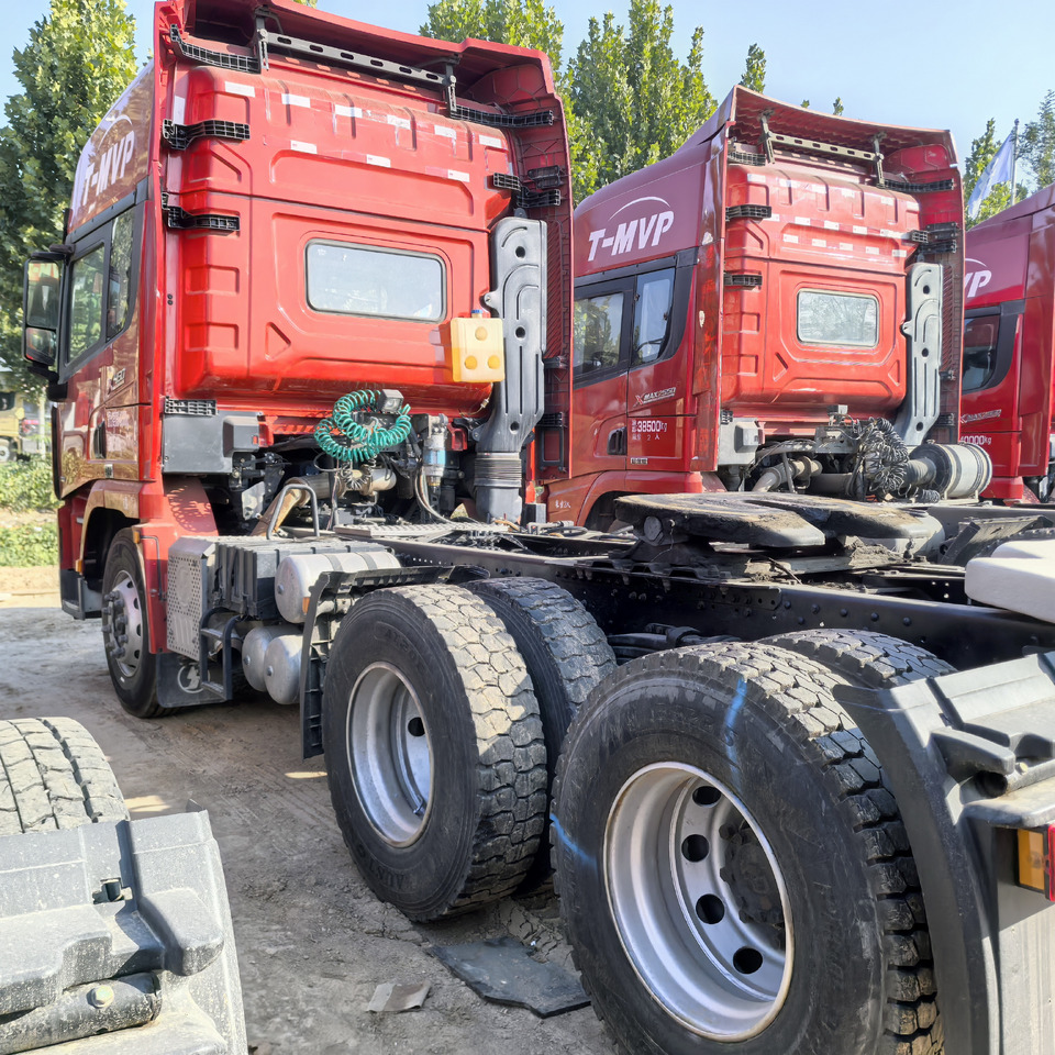 SHACMAN X3000 6x4 - Vilcējs: foto 3 SHACMAN X3000 6x4 - Vilcējs: foto 3