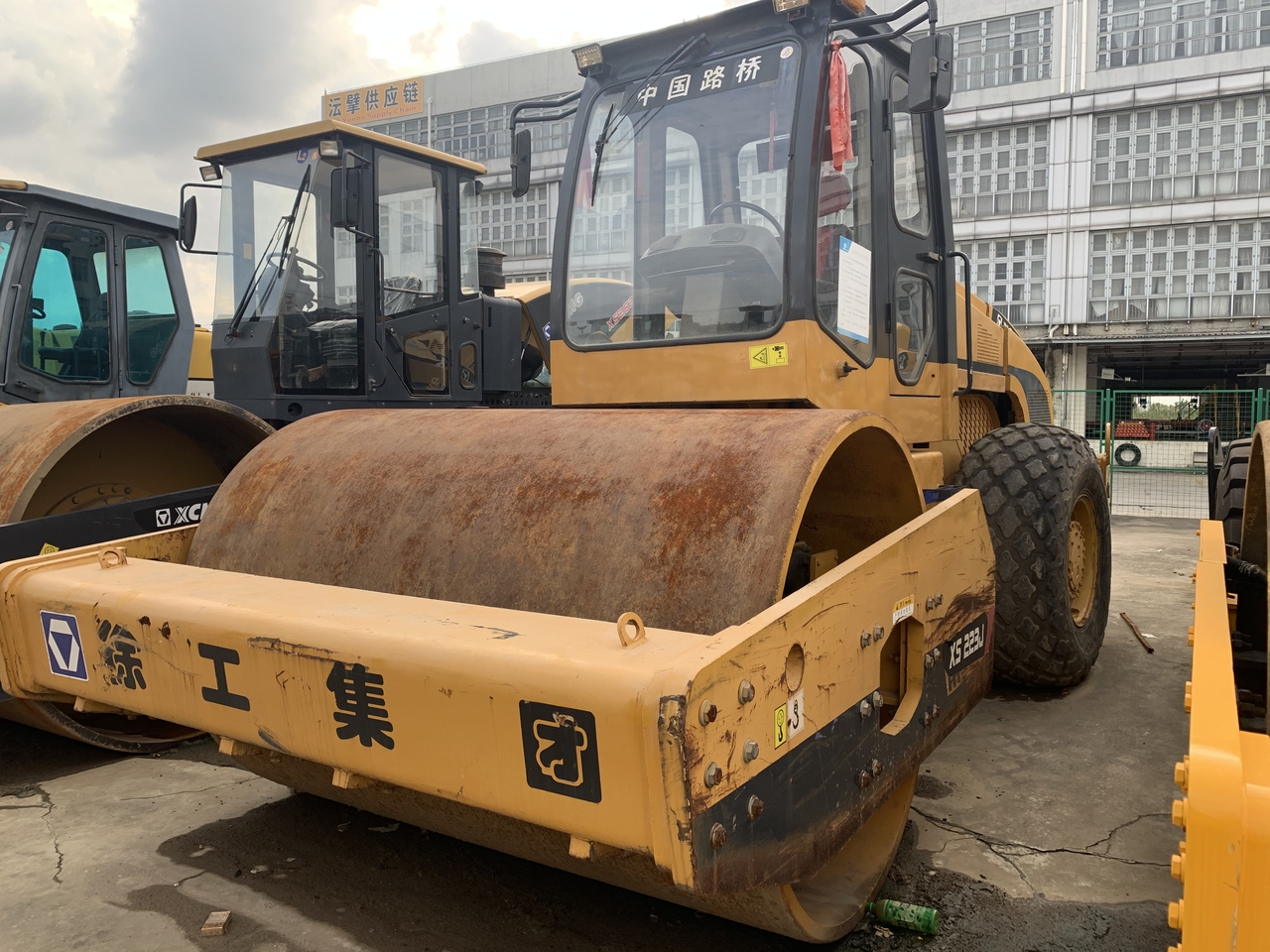 XCMG XS223J - Veltnis: foto 2 XCMG XS223J - Veltnis: foto 2