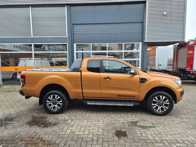 Ford Ranger 2.0 TDCI 4X4 BiTurbo WildTrak/ Leer/ Navi/ Camera/ Full Option - Pikaps: foto 2 Ford Ranger 2.0 TDCI 4X4 BiTurbo WildTrak/ Leer/ Navi/ Camera/ Full Option - Pikaps: foto 2