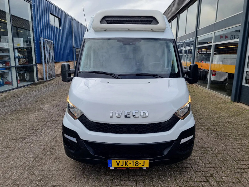 Iveco Daily 35S17 3.0D Koelwagen TK V300MAX st 230V +20C / -20C - Komercauto refrižerators: foto 3 Iveco Daily 35S17 3.0D Koelwagen TK V300MAX st 230V +20C / -20C - Komercauto refrižerators: foto 3