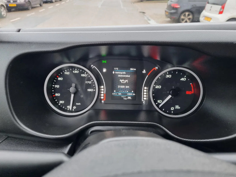 Kravas mikroautobuss Iveco Daily 40C18 3.0 D L4H2 Maxi GVW 3500 KG Euro 6D: foto 10 Kravas mikroautobuss Iveco Daily 40C18 3.0 D L4H2 Maxi GVW 3500 KG Euro 6D: foto 10