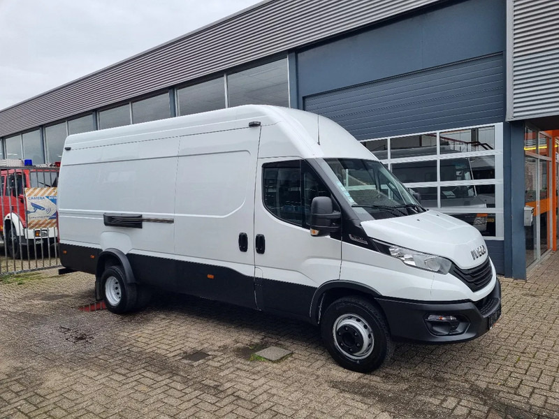 Iveco Daily 70C18 3.0D L4H3 Hi-Matic Euro 6 GVW 7000 kg - Kravas mikroautobuss: foto 1 Iveco Daily 70C18 3.0D L4H3 Hi-Matic Euro 6 GVW 7000 kg - Kravas mikroautobuss: foto 1