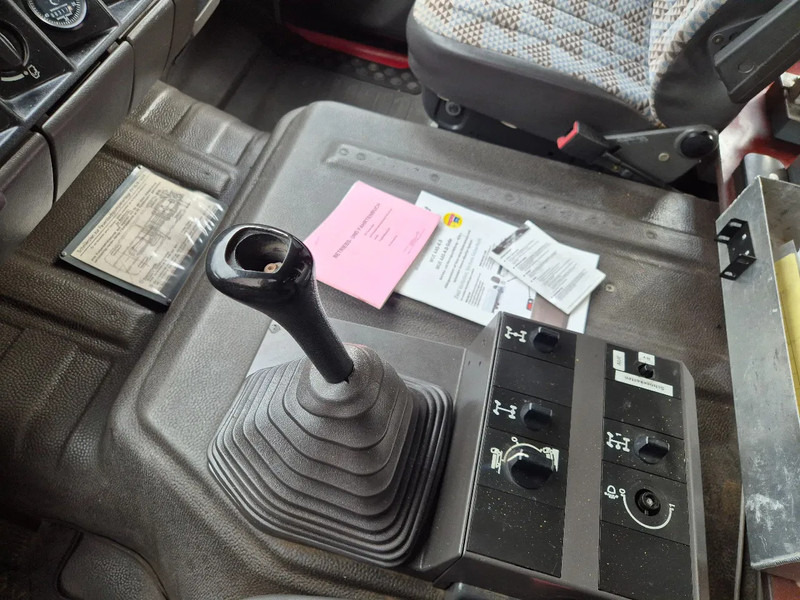 Ugunsdzēsēju mašīna Mercedes-Benz SK 1224 4x4 FIRETRUCK/ FEUERWEHR/ 2400L TANK/ EXPEDITION: foto 16 Ugunsdzēsēju mašīna Mercedes-Benz SK 1224 4x4 FIRETRUCK/ FEUERWEHR/ 2400L TANK/ EXPEDITION: foto 16