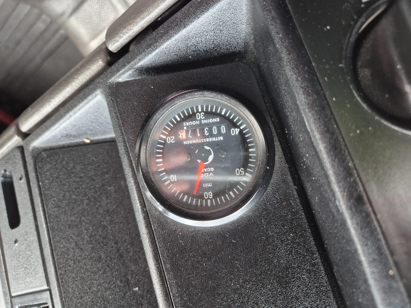 Ugunsdzēsēju mašīna Mercedes-Benz SK 1224 4x4 FIRETRUCK/ FEUERWEHR/ 2400L TANK/ EXPEDITION: foto 19 Ugunsdzēsēju mašīna Mercedes-Benz SK 1224 4x4 FIRETRUCK/ FEUERWEHR/ 2400L TANK/ EXPEDITION: foto 19