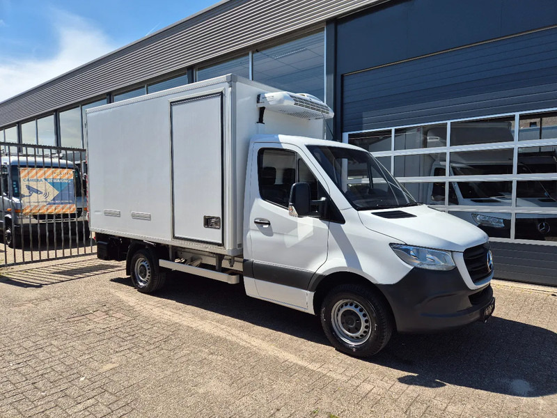 Mercedes-Benz Sprinter 315 CDI/ Kuhlkoffer/ TK V300 MAX/ LBW/ Stby230 - Komercauto refrižerators: foto 1 Mercedes-Benz Sprinter 315 CDI/ Kuhlkoffer/ TK V300 MAX/ LBW/ Stby230 - Komercauto refrižerators: foto 1