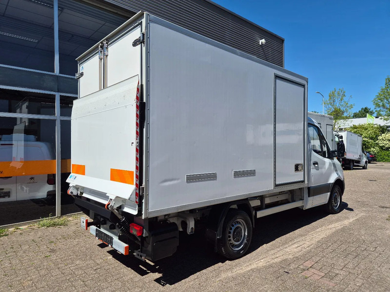 Mercedes-Benz Sprinter 315 CDI/ Kuhlkoffer/ TK V300 MAX/ LBW/ Stby230 - Komercauto refrižerators: foto 3 Mercedes-Benz Sprinter 315 CDI/ Kuhlkoffer/ TK V300 MAX/ LBW/ Stby230 - Komercauto refrižerators: foto 3
