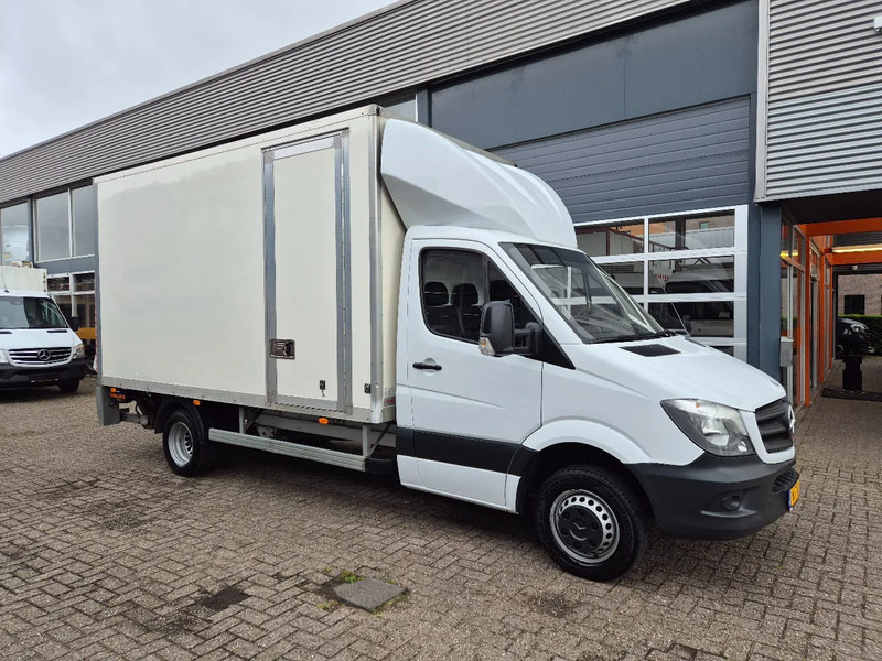 Mercedes-Benz Sprinter 513 CDI/ Bakwagen/ 20 KUB/ Laadklep - Furgons ar slēgtā virsbūve: foto 1 Mercedes-Benz Sprinter 513 CDI/ Bakwagen/ 20 KUB/ Laadklep - Furgons ar slēgtā virsbūve: foto 1