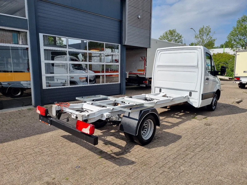 Mercedes-Benz Sprinter 516 CDI Chassis Cabine 4.33 WB GVW 3500 kg Euro 6 - Automašīna ar kravas platformu: foto 2 Mercedes-Benz Sprinter 516 CDI Chassis Cabine 4.33 WB GVW 3500 kg Euro 6 - Automašīna ar kravas platformu: foto 2