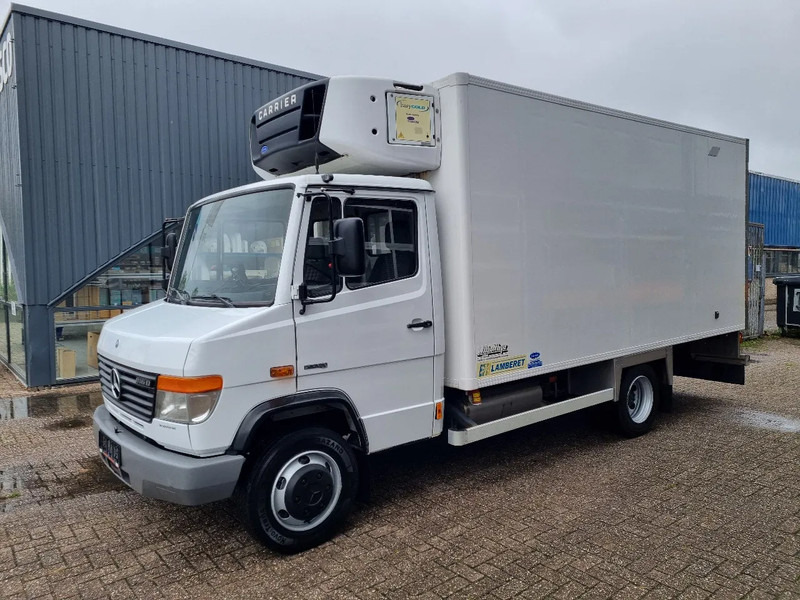 Mercedes-Benz Vario 816D/ Kuhlkoffer/ Carrier Supra 750mt/ Trennwand - Kravas automašīna refrižerators: foto 4 Mercedes-Benz Vario 816D/ Kuhlkoffer/ Carrier Supra 750mt/ Trennwand - Kravas automašīna refrižerators: foto 4