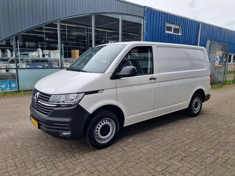 Volkswagen Transporter 2.0 TDI 150 PK DSG Automaat Euro 6 - Mazs furgons: foto 4 Volkswagen Transporter 2.0 TDI 150 PK DSG Automaat Euro 6 - Mazs furgons: foto 4