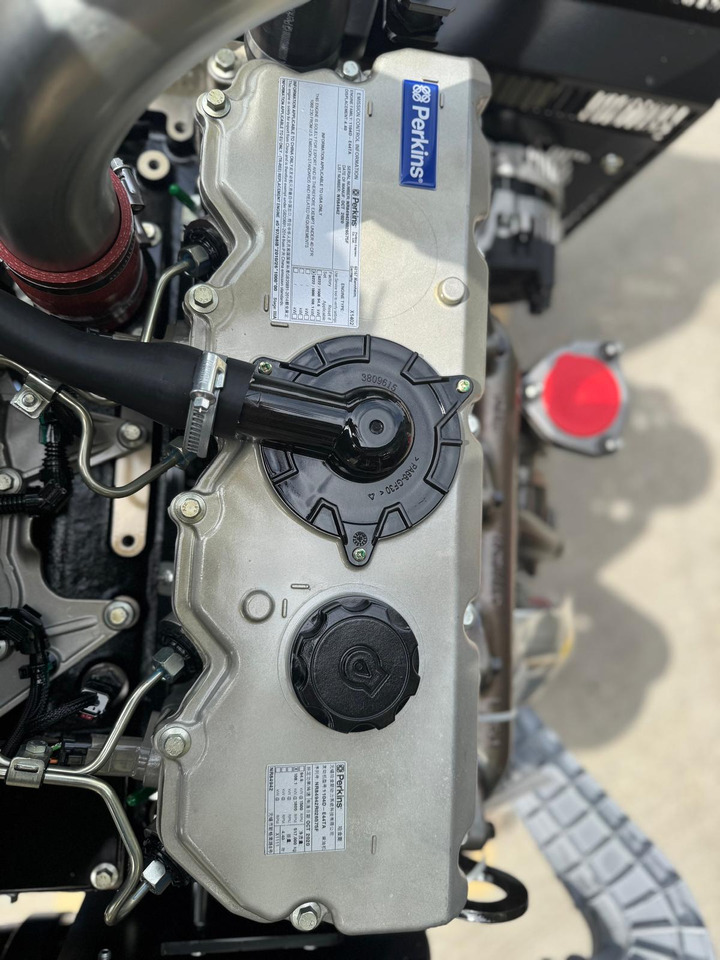 New Perkins 1104D-E44TA NR Build Generating Set with Radiator - Dzinējs: foto 4 New Perkins 1104D-E44TA NR Build Generating Set with Radiator - Dzinējs: foto 4