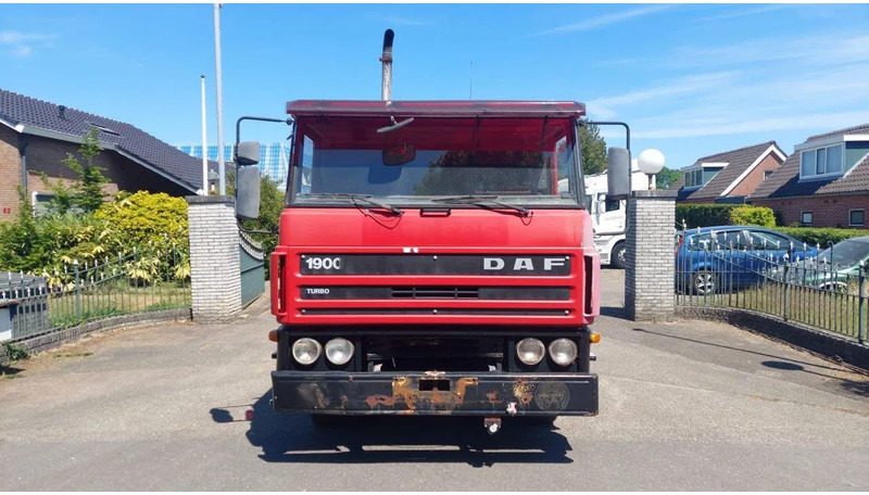 DAF 1900 4X2 HOLLAND TUCK FULL STEEL SUSPENSION MANUAL GEARBOX - Šasija kravas automašīna: foto 2 DAF 1900 4X2 HOLLAND TUCK FULL STEEL SUSPENSION MANUAL GEARBOX - Šasija kravas automašīna: foto 2