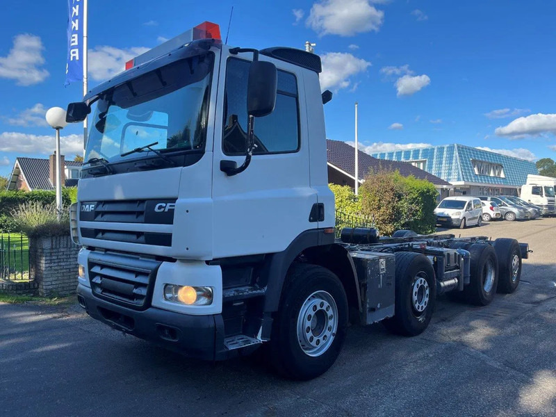 DAF 85.360 8X2 SINGLE CAB CHASSIS - Šasija kravas automašīna: foto 1 DAF 85.360 8X2 SINGLE CAB CHASSIS - Šasija kravas automašīna: foto 1