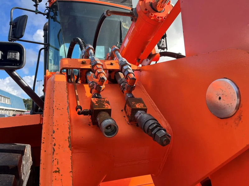 Doosan DL250 - Riteņu iekrāvējs: foto 4 Doosan DL250 - Riteņu iekrāvējs: foto 4