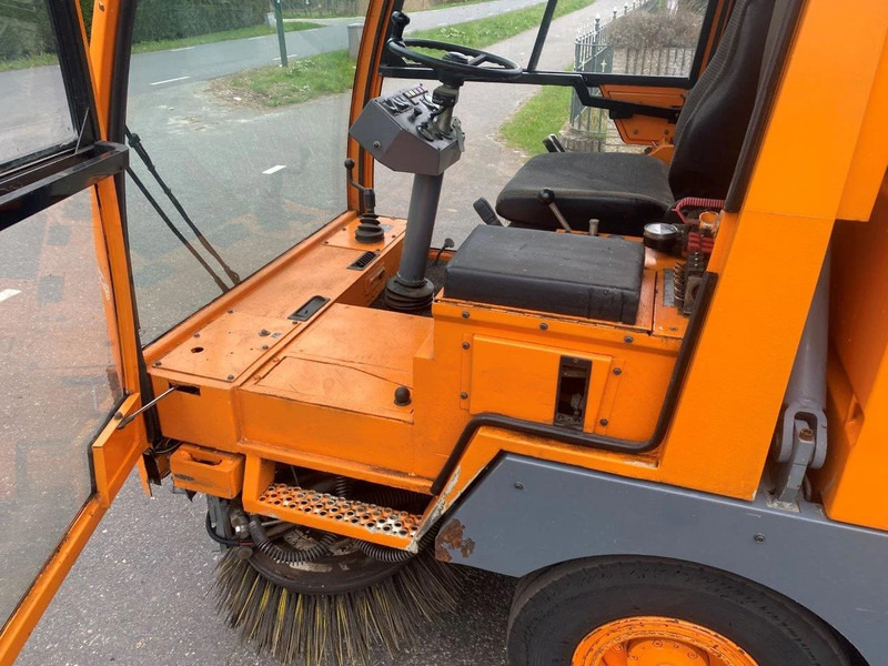 Rūpnieciskais slaucītājs Nilfisk MFH2200 SWEEPER MFH 2200 CLEANER: foto 11