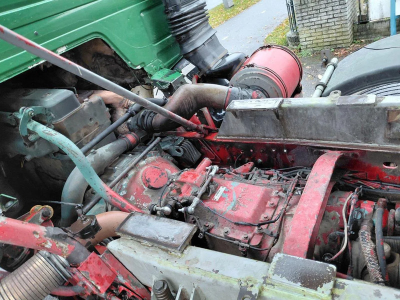 Kravas automašīna pašizgāzējs Scania P113-360 8x4 Kipper Steel Suspension: foto 15