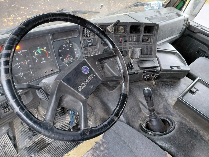 Kravas automašīna pašizgāzējs Scania P113-360 8x4 Kipper Steel Suspension: foto 10