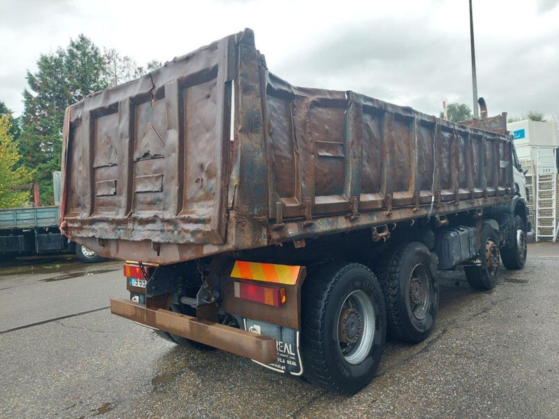 Scania P124-420 8x4 Kipper Steel - Kravas automašīna pašizgāzējs: foto 3 Scania P124-420 8x4 Kipper Steel - Kravas automašīna pašizgāzējs: foto 3