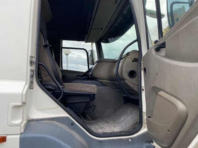 DAF CF 85.410 85CF 410 AUTOMATIC - Vilcējs: foto 5 DAF CF 85.410 85CF 410 AUTOMATIC - Vilcējs: foto 5