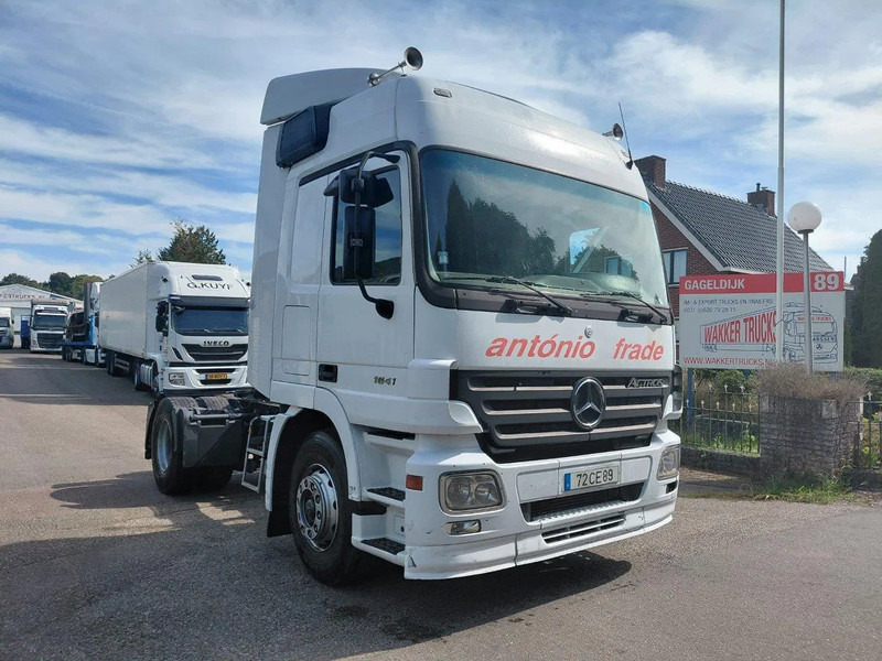 Mercedes-Benz Actros 1841 4x2 3 Pedels RETARDER - Vilcējs: foto 2 Mercedes-Benz Actros 1841 4x2 3 Pedels RETARDER - Vilcējs: foto 2