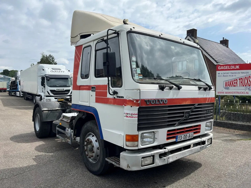 Volvo FL 10.320 4X2 TRUCKHEAD FULL STEEL SUSPENSION - Vilcējs: foto 5 Volvo FL 10.320 4X2 TRUCKHEAD FULL STEEL SUSPENSION - Vilcējs: foto 5