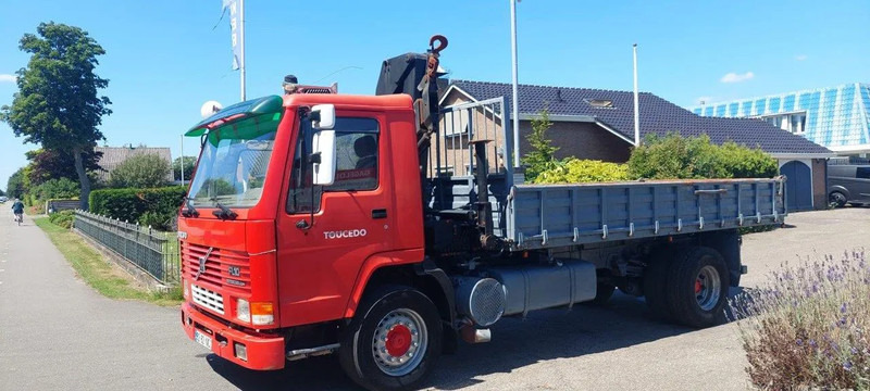 Volvo FL 10.320 4x2 Kipper Crane Steel Suspension - Kravas automašīna pašizgāzējs, Kravas auto ar manipulatoru: foto 1 Volvo FL 10.320 4x2 Kipper Crane Steel Suspension - Kravas automašīna pašizgāzējs, Kravas auto ar manipulatoru: foto 1