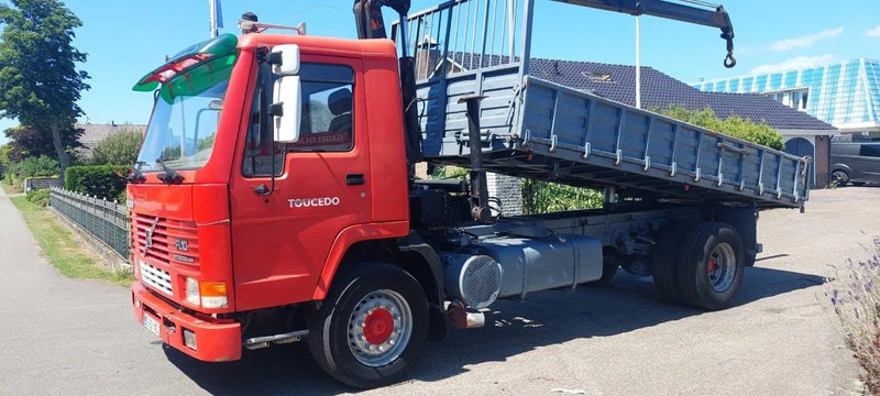 Volvo FL 10.320 4x2 Kipper Crane Steel Suspension - Kravas automašīna pašizgāzējs, Kravas auto ar manipulatoru: foto 2 Volvo FL 10.320 4x2 Kipper Crane Steel Suspension - Kravas automašīna pašizgāzējs, Kravas auto ar manipulatoru: foto 2