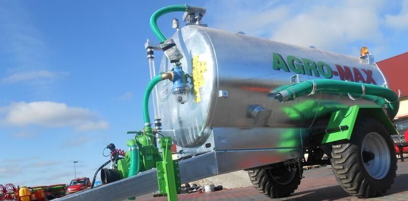 AGRO-MAX Beczkowóz 5000 / Cisterna de agua de 5. - Šķidrmēslu muca: foto 3 AGRO-MAX Beczkowóz 5000 / Cisterna de agua de 5. - Šķidrmēslu muca: foto 3