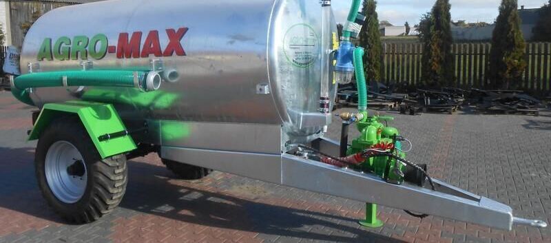 AGRO-MAX Beczkowóz 5000 / Cisterna de agua de 5. - Šķidrmēslu muca: foto 1 AGRO-MAX Beczkowóz 5000 / Cisterna de agua de 5. - Šķidrmēslu muca: foto 1