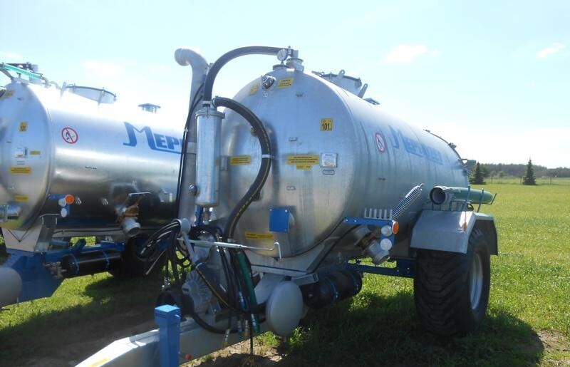 MEPROZET Güllefässer/ Slurry tank/ Beczkowóz T-528/5 (PN60/3) - Šķidrmēslu muca: foto 1 MEPROZET Güllefässer/ Slurry tank/ Beczkowóz T-528/5 (PN60/3) - Šķidrmēslu muca: foto 1
