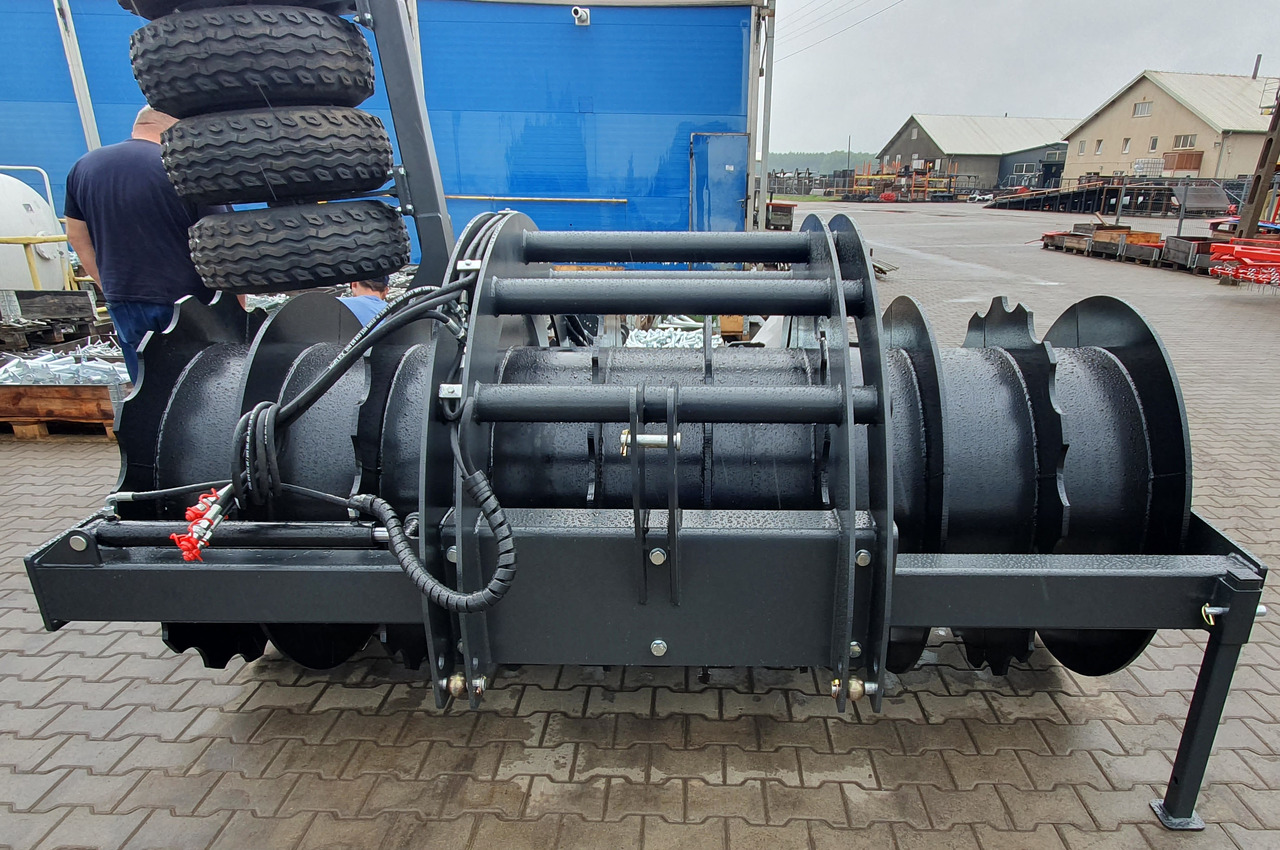 METAL-TECHNIK Wał Pryzmowy MT2 z dociskiem - Lauka veltnis: foto 3 METAL-TECHNIK Wał Pryzmowy MT2 z dociskiem - Lauka veltnis: foto 3
