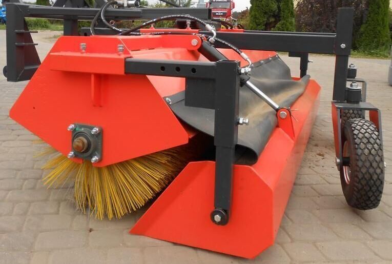 METAL-TECHNIK Zamiatarka 1,6/Sweeper - Birste - Ielu tīrīšanas mašīna: foto 5 METAL-TECHNIK Zamiatarka 1,6/Sweeper - Birste - Ielu tīrīšanas mašīna: foto 5