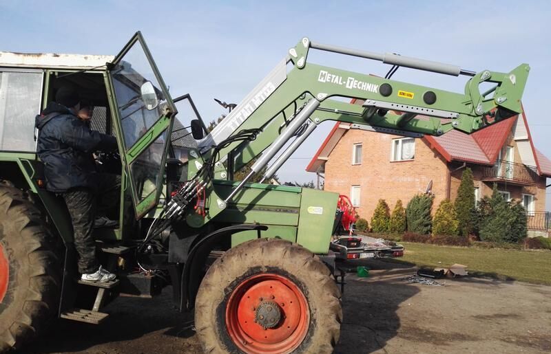 Metal-Technik FENDT 311 - Frontālais iekrāvējs: foto 4 Metal-Technik FENDT 311 - Frontālais iekrāvējs: foto 4