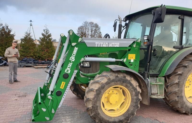 Metal-Technik Frontlader John Deere MT-03 / Ładowacz czołowy John Deere MT-03 - Frontālais iekrāvējs - Traktors: foto 2 Metal-Technik Frontlader John Deere MT-03 / Ładowacz czołowy John Deere MT-03 - Frontālais iekrāvējs - Traktors: foto 2