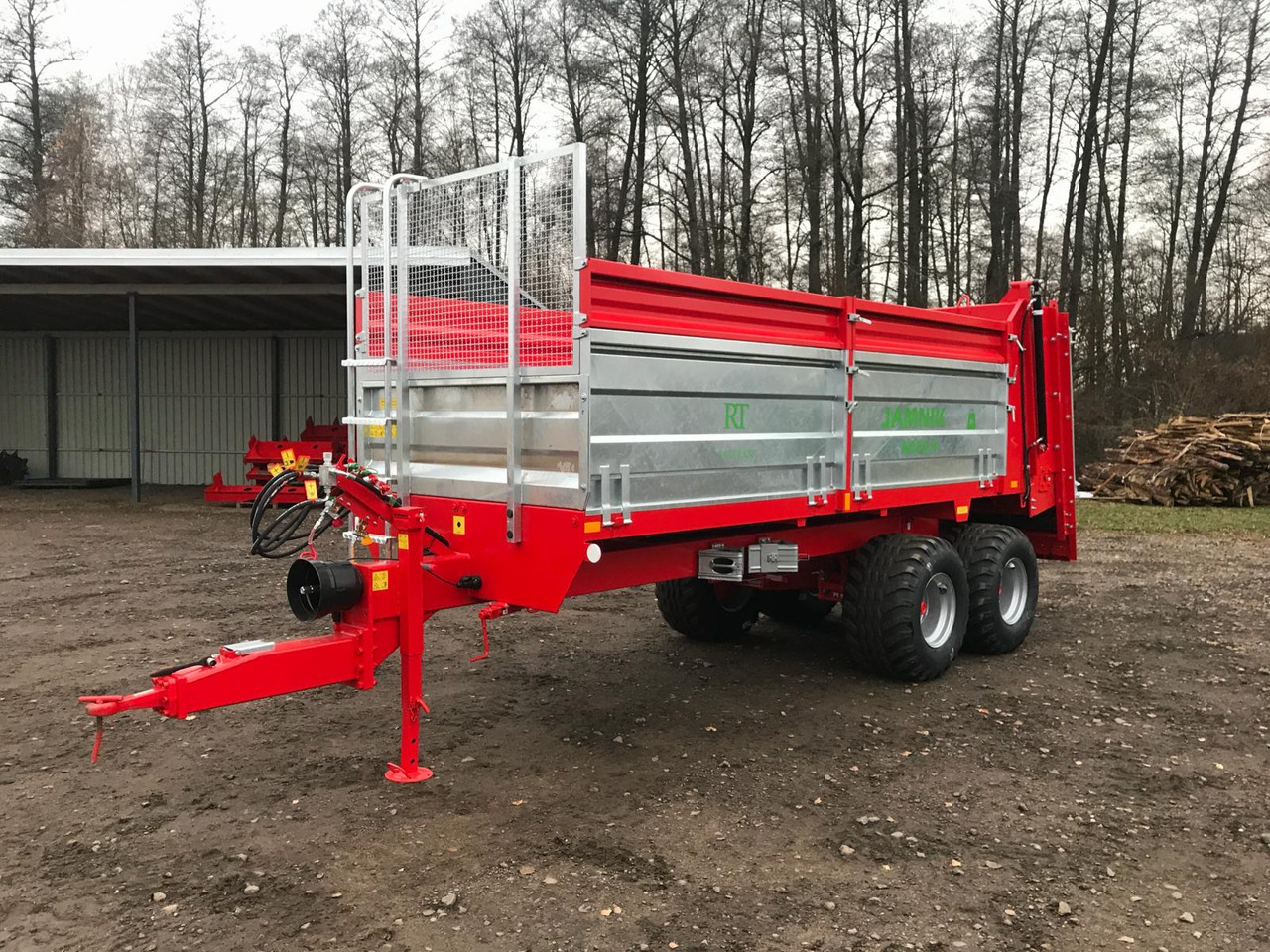 ROLTRANS N 250/4 Jamnik 8t - Organisko mēslu izkliedētājs: foto 3 ROLTRANS N 250/4 Jamnik 8t - Organisko mēslu izkliedētājs: foto 3