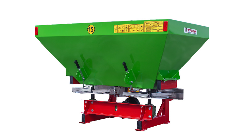 STRUMYK TYTAN 800 - Minerālmēslu izkliedētājs: foto 1 STRUMYK TYTAN 800 - Minerālmēslu izkliedētājs: foto 1