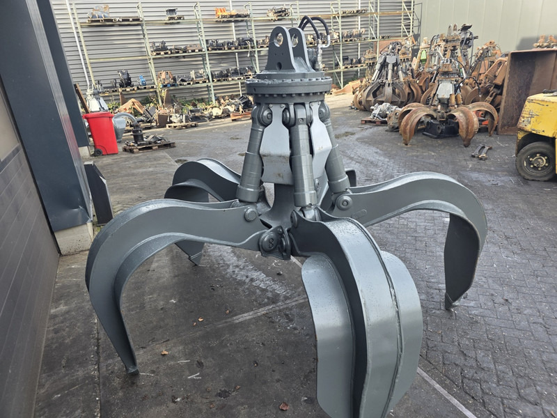 Liebherr gm 80 1700 liter liebherr lh scrap grab liebherr - Greiferi - Lauksaimniecības tehnika: foto 4 Liebherr gm 80 1700 liter liebherr lh scrap grab liebherr - Greiferi - Lauksaimniecības tehnika: foto 4