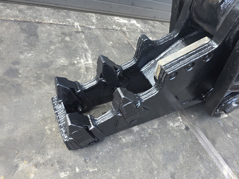 Verachtert vt 40 combischaar pulverizer caterpillar mp 20 jaw crusher - Demolēšanas šķēres: foto 3 Verachtert vt 40 combischaar pulverizer caterpillar mp 20 jaw crusher - Demolēšanas šķēres: foto 3