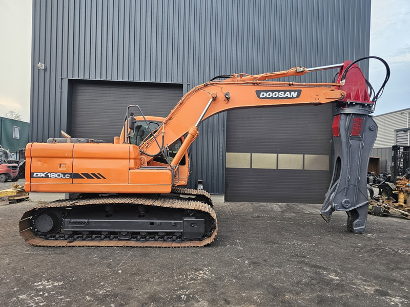 Doosan dx 180 vtn scrap shear scrap shear fortress labounty genesis - Ekskavators: foto 1 Doosan dx 180 vtn scrap shear scrap shear fortress labounty genesis - Ekskavators: foto 1