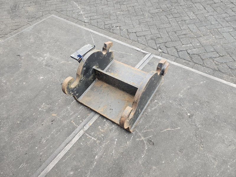 Kopplaat adaptorplate eurosteel cw 30 cw 40 anbau platte cw 30 cw 40 - Ātrā sakabe - Celtniecības tehnika: foto 3 Kopplaat adaptorplate eurosteel cw 30 cw 40 anbau platte cw 30 cw 40 - Ātrā sakabe - Celtniecības tehnika: foto 3