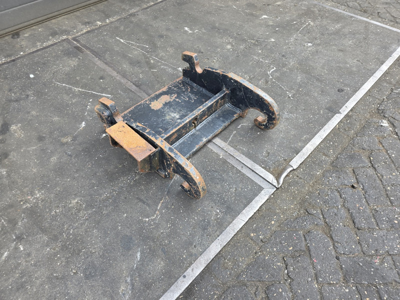 Kopplaat cw30 cw 40 adaptorplate cw30 cw40 - Ātrā sakabe - Celtniecības tehnika: foto 2 Kopplaat cw30 cw 40 adaptorplate cw30 cw40 - Ātrā sakabe - Celtniecības tehnika: foto 2