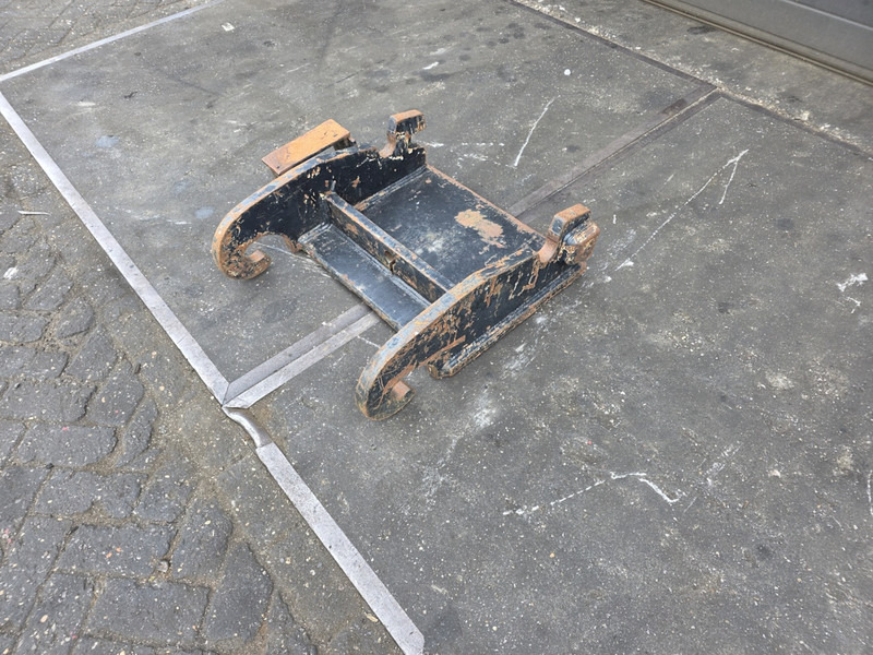 Kopplaat cw30 cw 40 adaptorplate cw30 cw40 - Ātrā sakabe - Celtniecības tehnika: foto 1 Kopplaat cw30 cw 40 adaptorplate cw30 cw40 - Ātrā sakabe - Celtniecības tehnika: foto 1