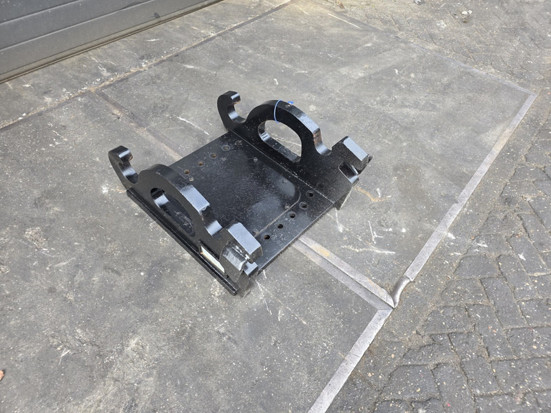 Kopplaat verachtert cw45s adaptor plate verachtert cw45s - Ātrā sakabe - Celtniecības tehnika: foto 2 Kopplaat verachtert cw45s adaptor plate verachtert cw45s - Ātrā sakabe - Celtniecības tehnika: foto 2