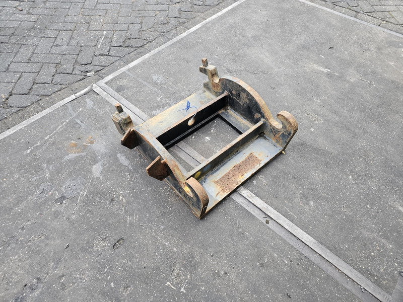 Kopplaat verachtert eurosteel cw 30 cw40 kopplaat adaptorplate - Ātrā sakabe - Celtniecības tehnika: foto 3 Kopplaat verachtert eurosteel cw 30 cw40 kopplaat adaptorplate - Ātrā sakabe - Celtniecības tehnika: foto 3
