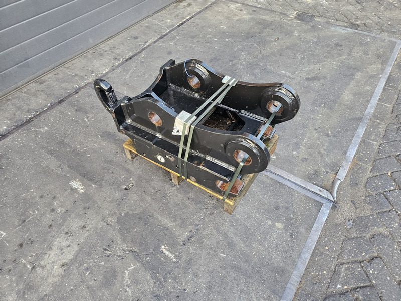 Snelwissel lehnhof sw21 coupler lehnhof ms 21 - Ātrā sakabe - Celtniecības tehnika: foto 2 Snelwissel lehnhof sw21 coupler lehnhof ms 21 - Ātrā sakabe - Celtniecības tehnika: foto 2